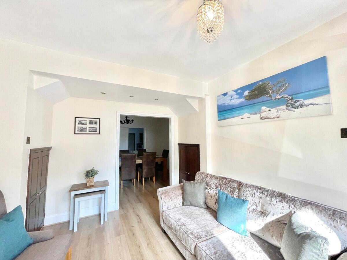 Holiday home Home Near Canterbury City Centre Greta For Families, Contractors Or Holidays! Sleeps 5