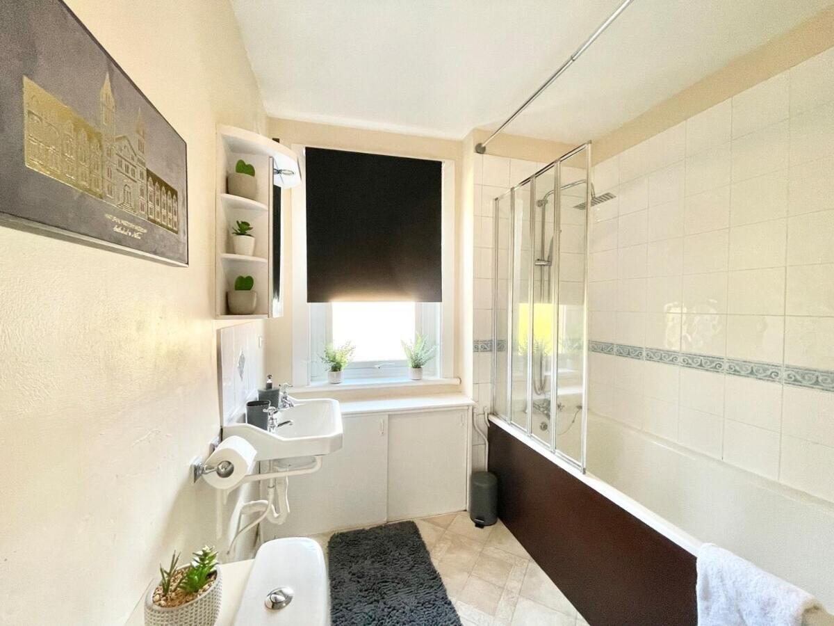 Holiday home Home Near Canterbury City Centre Greta For Families, Contractors Or Holidays! Sleeps 5